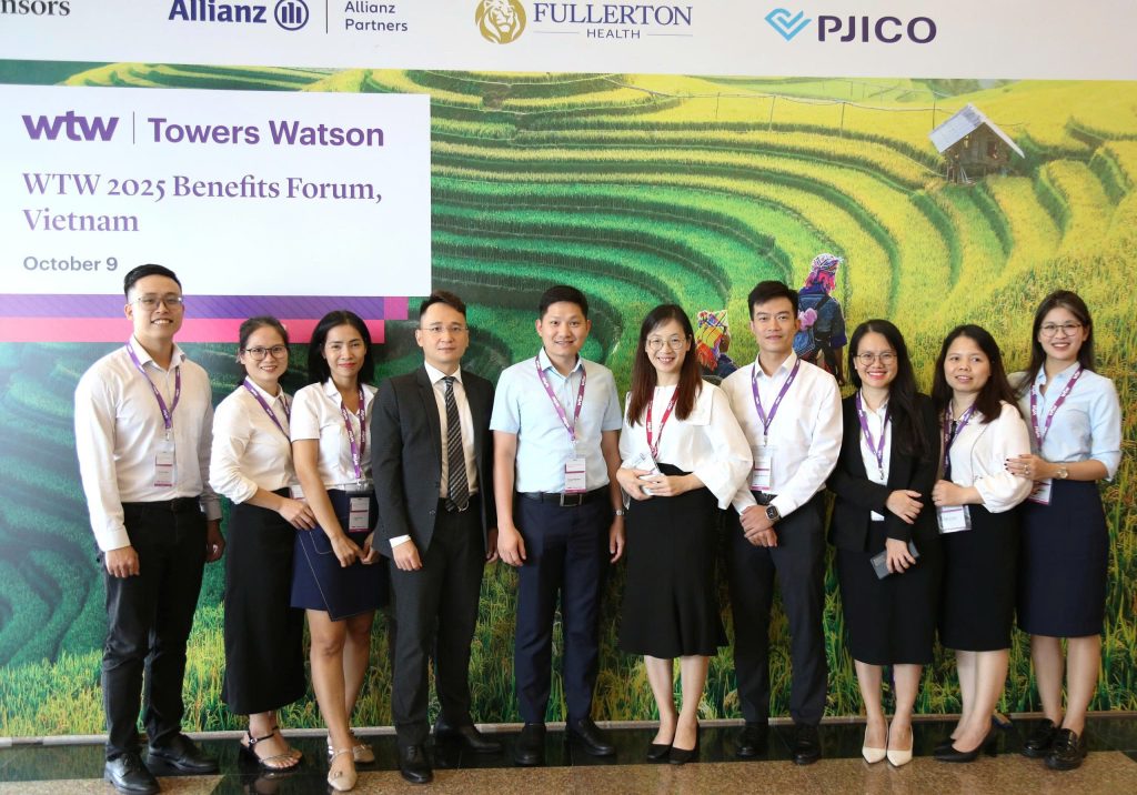 z7098105163192_019fbe4beb9acd2f9314df5d7c15f1a5