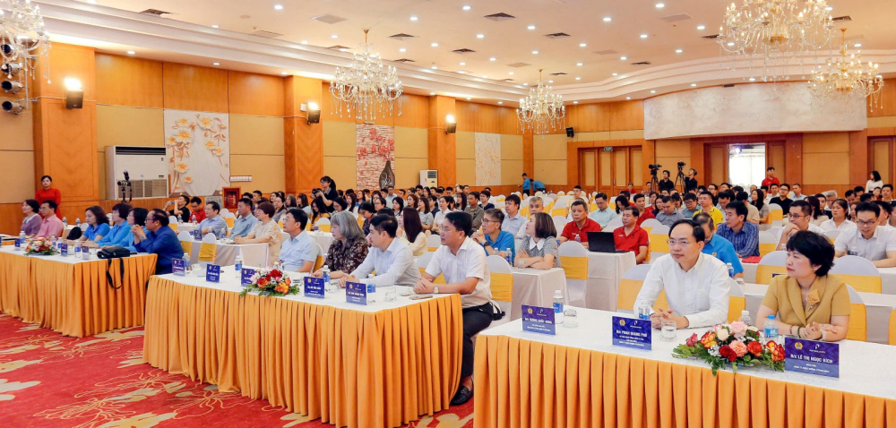 cong-doan-plc--pjico-va-petrolimex-aviation-phoi-hop-trien-khai-cac-hoat-dong-thang-cong-nhan-nam-2026_6a06ecbb713b5