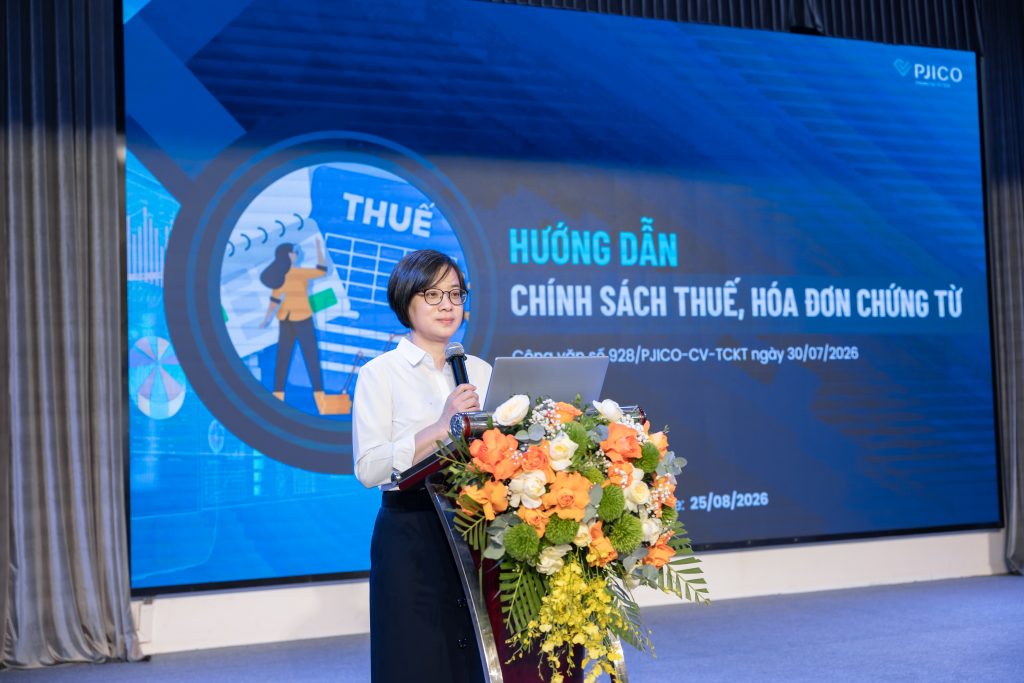 chị Trang