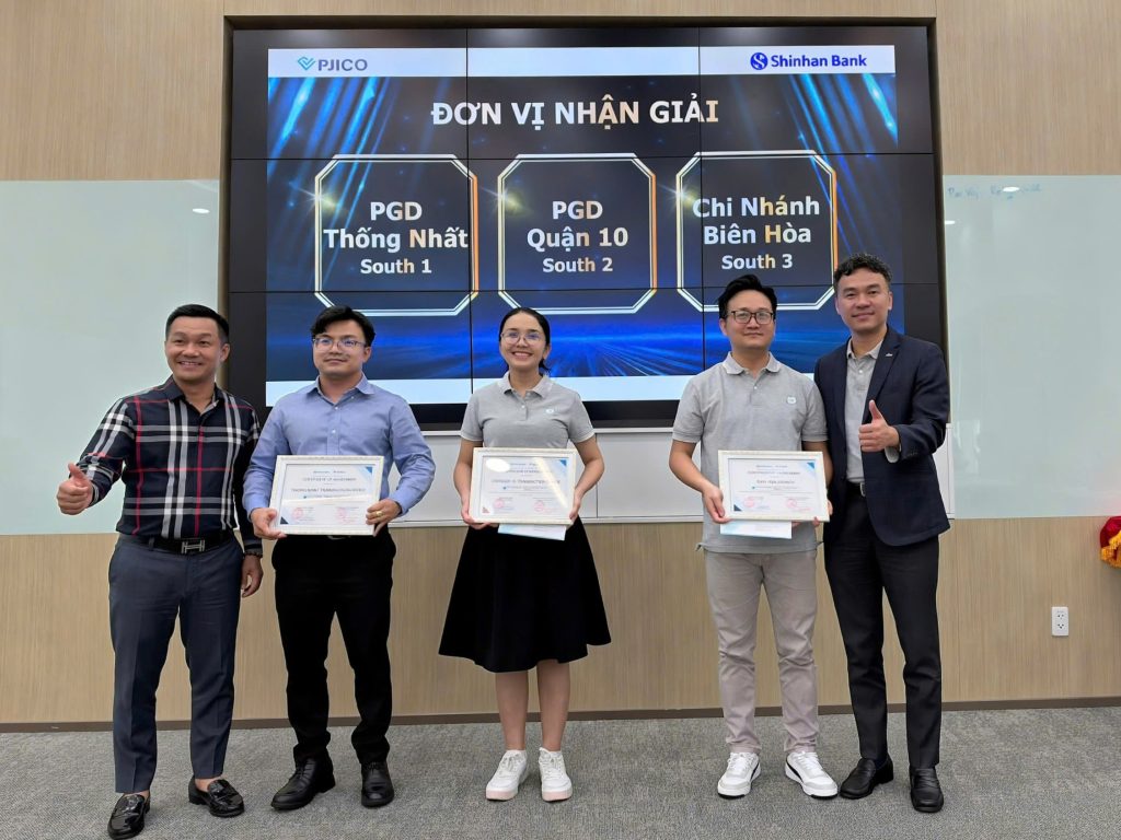 chi nhánh xuất sắc theo từng khu vực