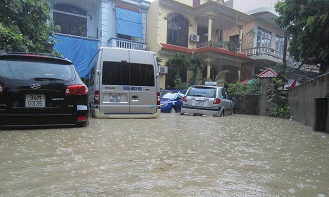 Lũ lụt miền Bắc, thiệt hại nghìn tỷ, bảo hiểm chưa đầy 40 tỷ đồng, vì sao?
